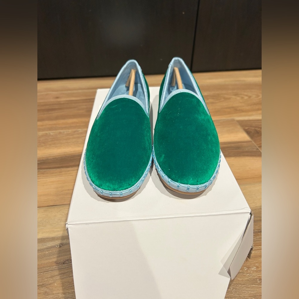 Birdies Green Velvet Slip-On Flats with Light Trim - Picture 4 of 11